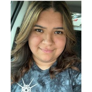 Meet your Posher, Gloria